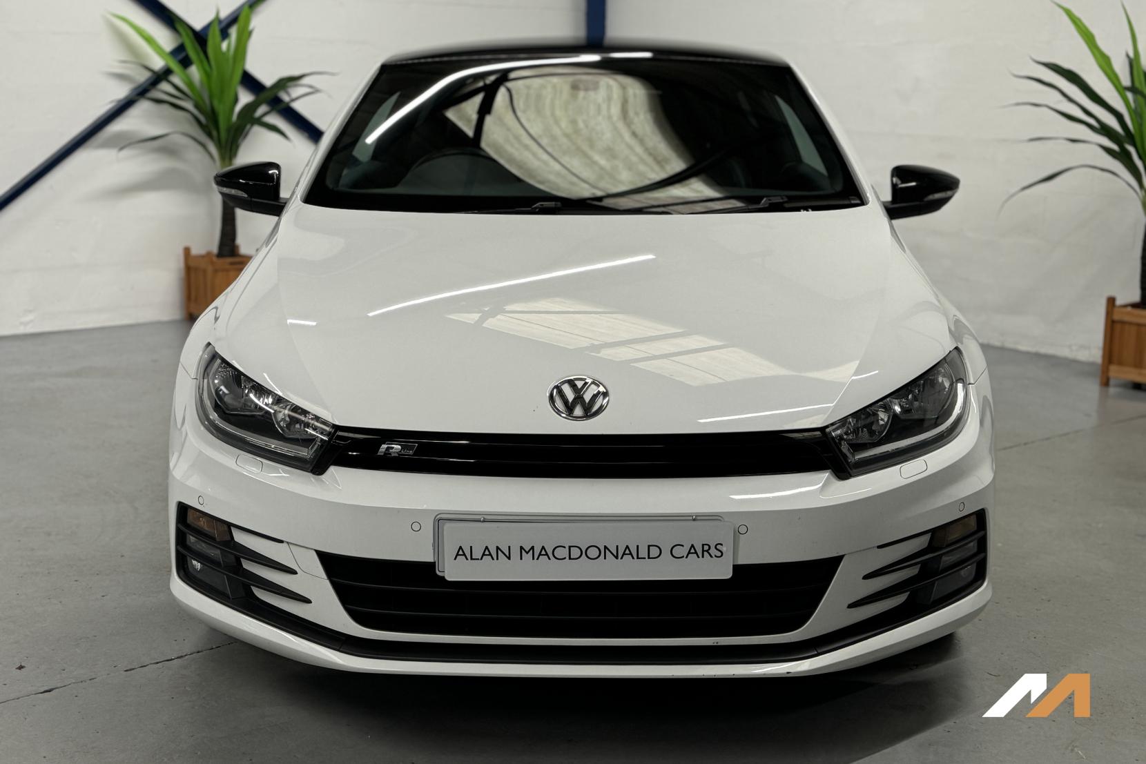 Volkswagen Scirocco 2.0 TDI BlueMotion Tech R-Line Black Edition Hatchback 3dr Diesel Manual Euro 6 (s/s) (184 ps)