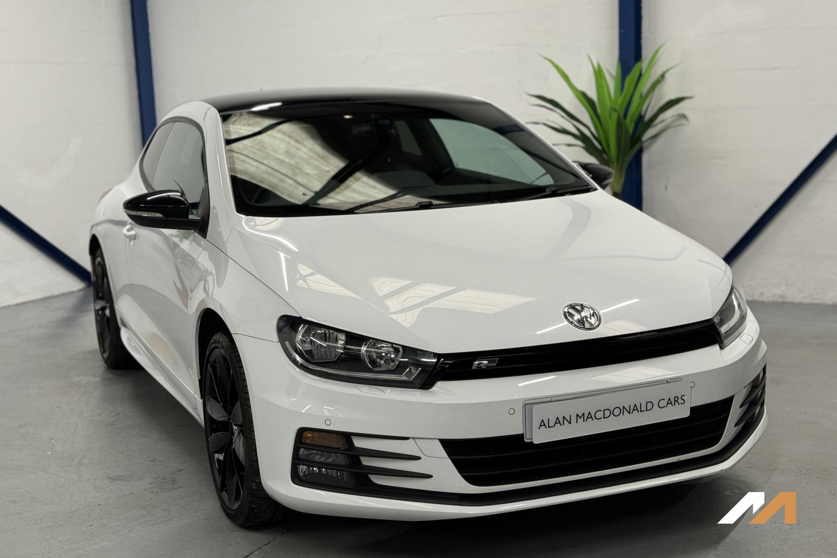 Volkswagen Scirocco 2.0 TDI BlueMotion Tech R-Line Black Edition Hatchback 3dr Diesel Manual Euro 6 (s/s) (184 ps)