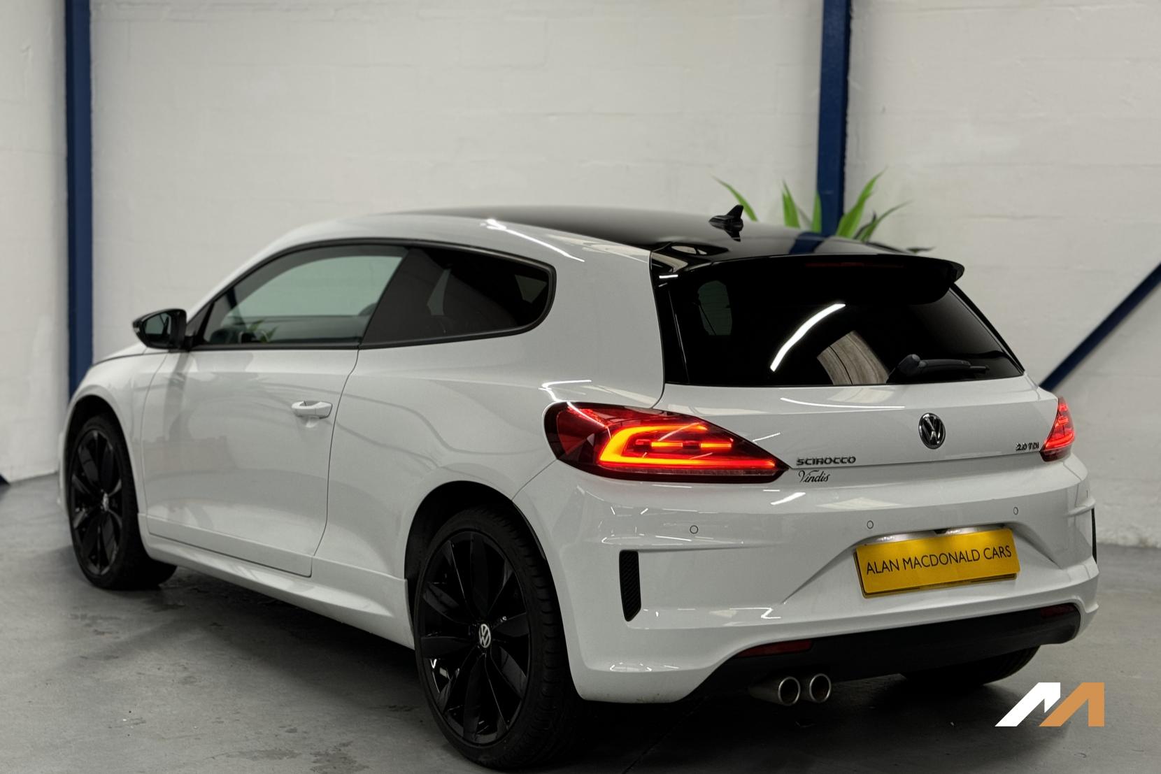 Volkswagen Scirocco 2.0 TDI BlueMotion Tech R-Line Black Edition Hatchback 3dr Diesel Manual Euro 6 (s/s) (184 ps)