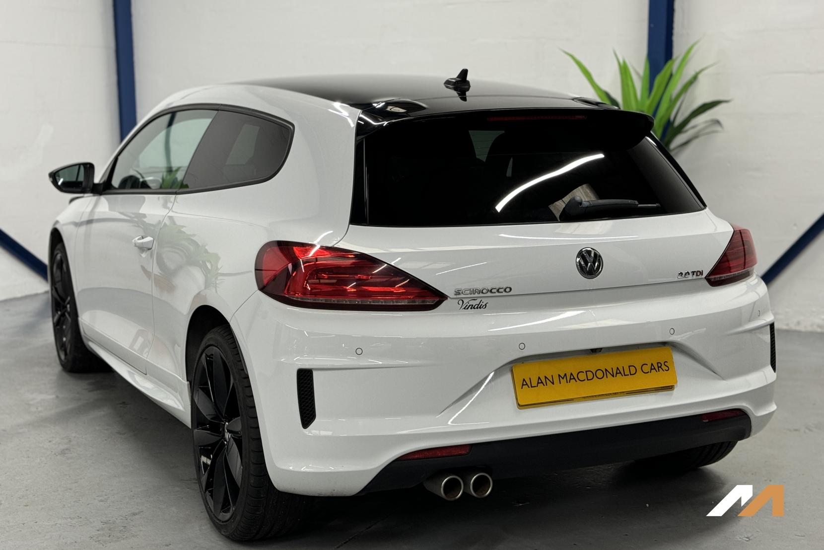 Volkswagen Scirocco 2.0 TDI BlueMotion Tech R-Line Black Edition Hatchback 3dr Diesel Manual Euro 6 (s/s) (184 ps)