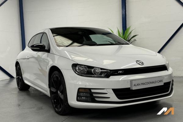 Volkswagen Scirocco 2.0 TDI BlueMotion Tech R-Line Black Edition Hatchback 3dr Diesel Manual Euro 6 (s/s) (184 ps)