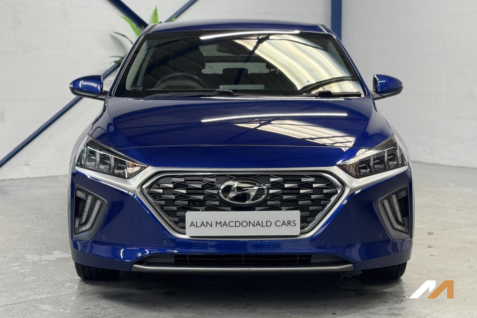 Hyundai IONIQ 1.6 h-GDi Premium SE Hatchback 5dr Petrol Hybrid DCT Euro 6 (s/s) (141 ps)