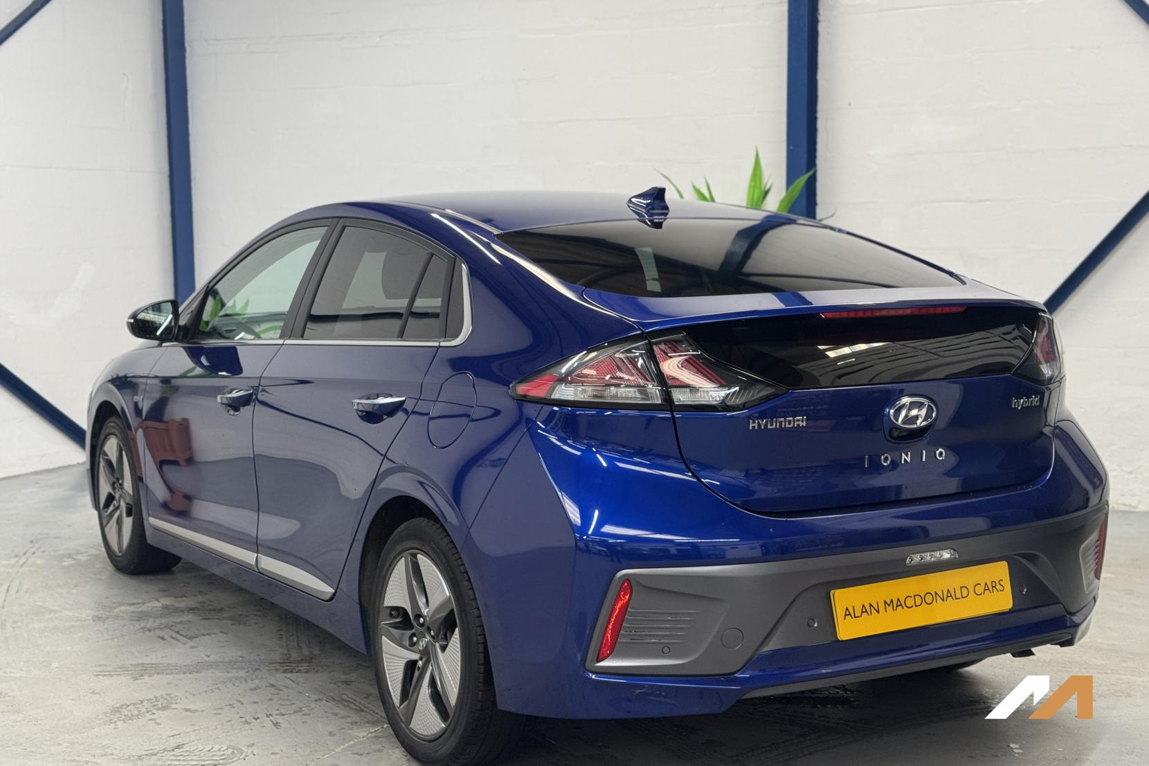 Hyundai IONIQ 1.6 h-GDi Premium SE Hatchback 5dr Petrol Hybrid DCT Euro 6 (s/s) (141 ps)
