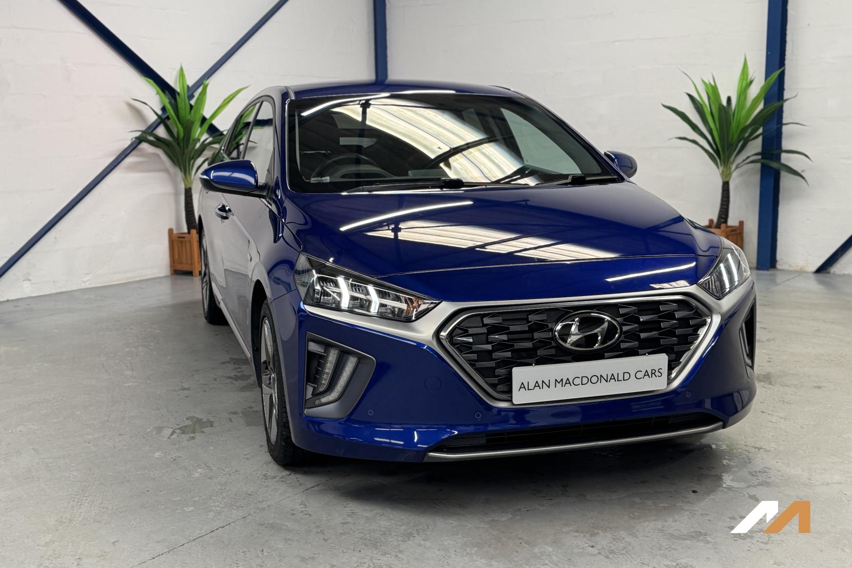 Hyundai IONIQ 1.6 h-GDi Premium SE Hatchback 5dr Petrol Hybrid DCT Euro 6 (s/s) (141 ps)