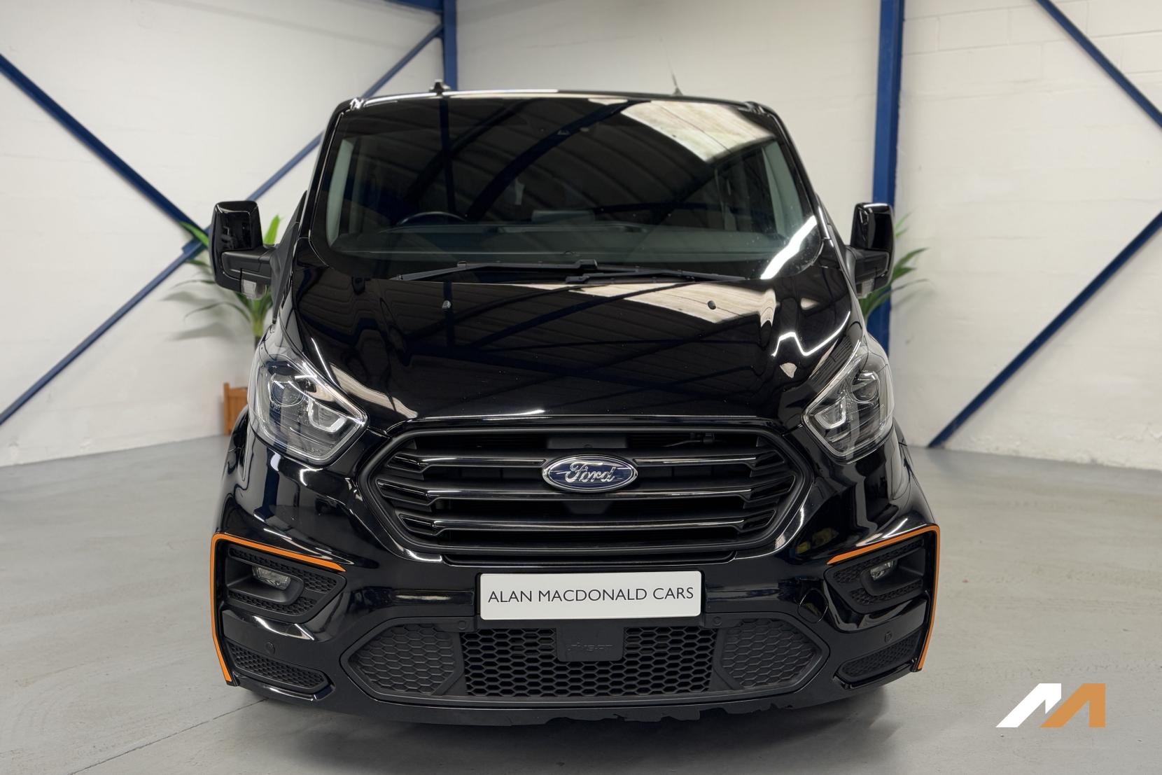 Ford Transit Custom 2.0 320 EcoBlue Limited Crew Van Double Cab 5dr Diesel Auto L2 H1 Euro 6 (s/s) (185 ps)