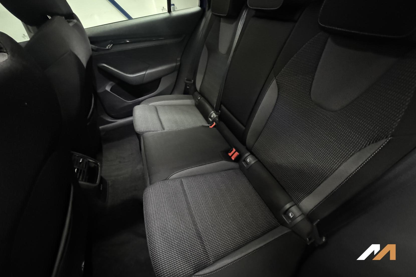 Skoda Octavia 1.4 TSI iV 13kWh SE Technology Estate 5dr Petrol Plug-in Hybrid DSG Euro 6 (s/s) (204 ps)