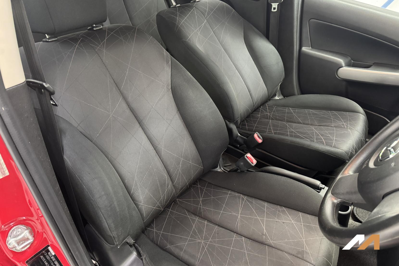 Mazda Mazda2 1.3 SE Hatchback 5dr Petrol Manual Euro 5 (a/c) (75 ps)