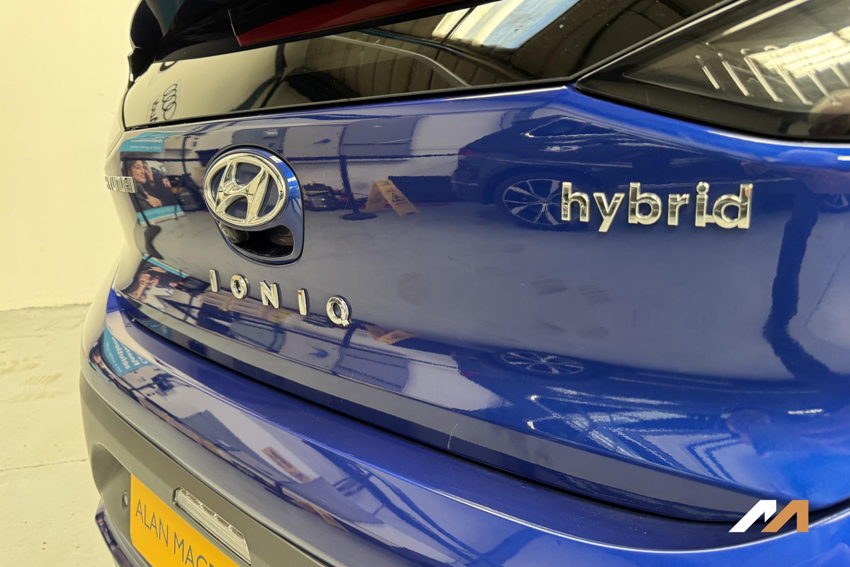 Hyundai IONIQ 1.6 h-GDi Premium SE Hatchback 5dr Petrol Hybrid DCT Euro 6 (s/s) (141 ps)