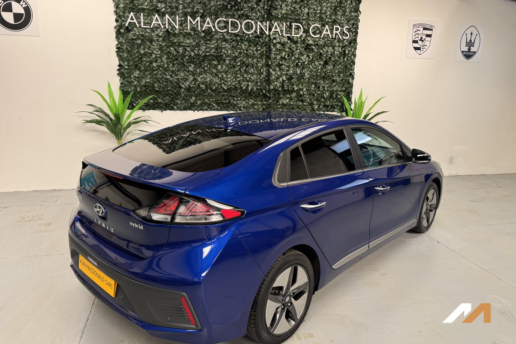 Hyundai IONIQ 1.6 h-GDi Premium SE Hatchback 5dr Petrol Hybrid DCT Euro 6 (s/s) (141 ps)