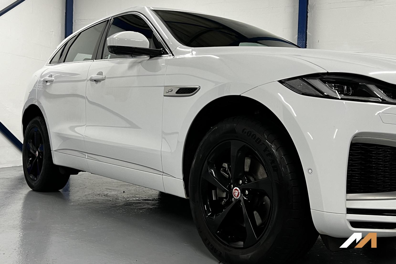 Jaguar F-PACE 2.0 D165 MHEV R-Dynamic S SUV 5dr Diesel Auto AWD Euro 6 (s/s) (163 ps)