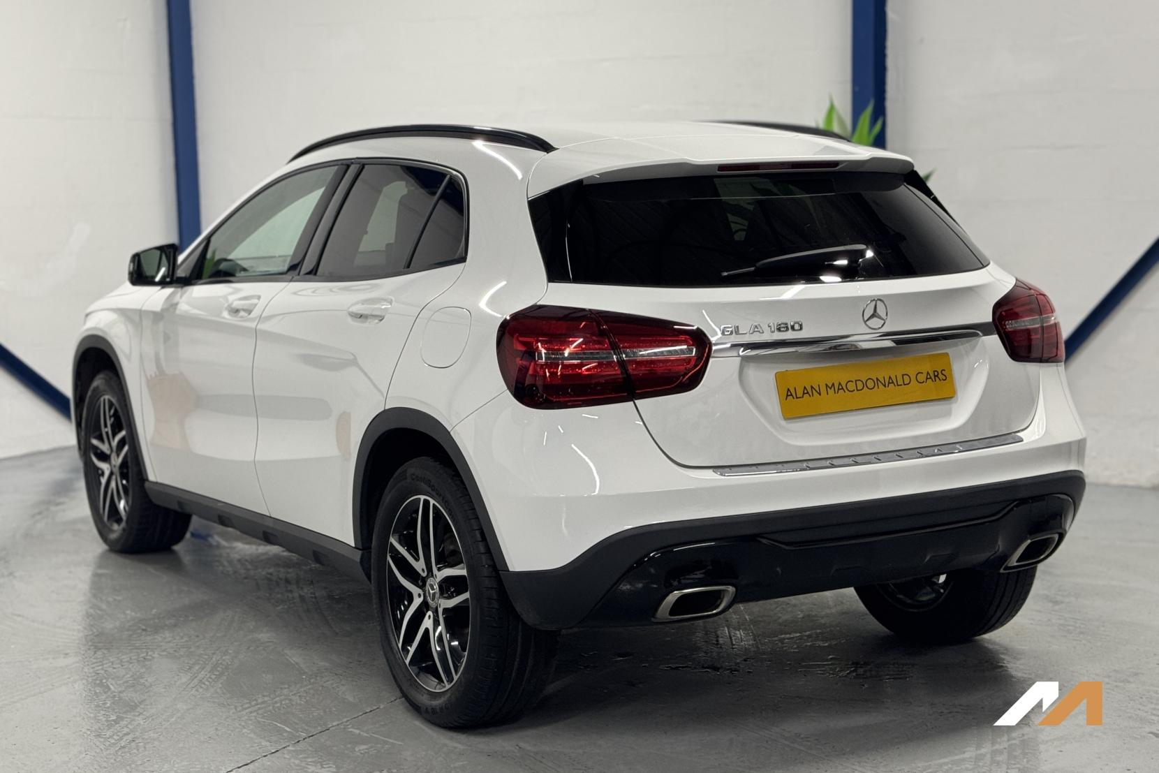 Mercedes-Benz GLA 1.6 GLA180 Urban Edition SUV 5dr Petrol Manual Euro 6 (s/s) (122 ps)