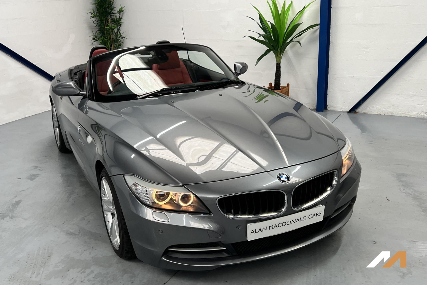 BMW Z4 3.0 30i Convertible 2dr Petrol Auto sDrive Euro 5 (258 ps)