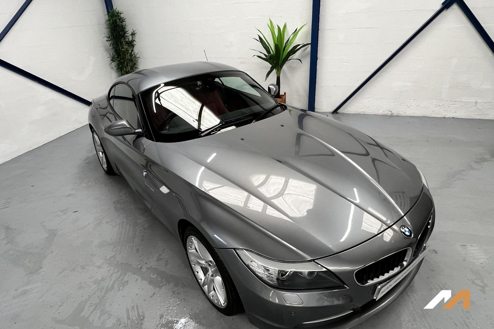 BMW Z4 3.0 30i Convertible 2dr Petrol Auto sDrive Euro 5 (258 ps)