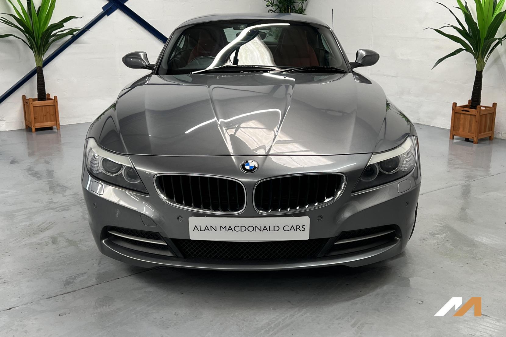 BMW Z4 3.0 30i Convertible 2dr Petrol Auto sDrive Euro 5 (258 ps)