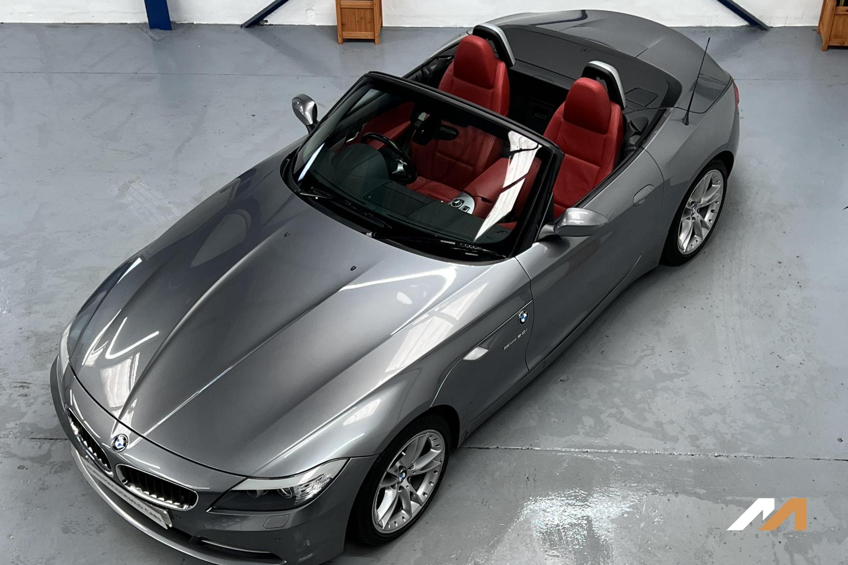 BMW Z4 3.0 30i Convertible 2dr Petrol Auto sDrive Euro 5 (258 ps)