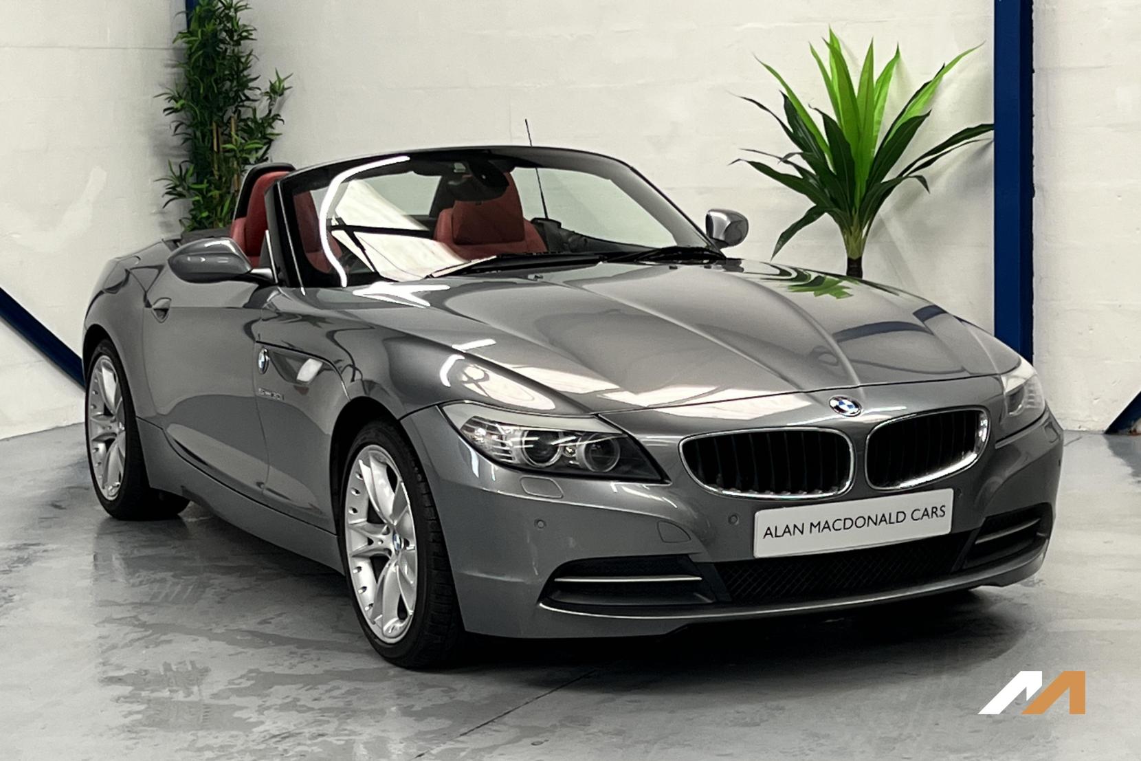 BMW Z4 3.0 30i Convertible 2dr Petrol Auto sDrive Euro 5 (258 ps)