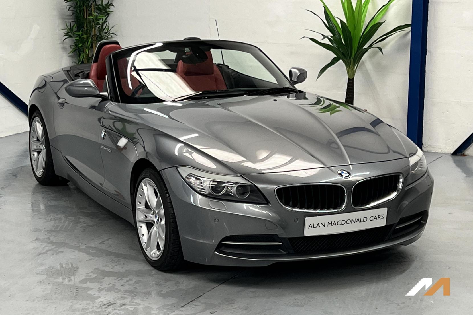 BMW Z4 3.0 30i Convertible 2dr Petrol Auto sDrive Euro 5 (258 ps)