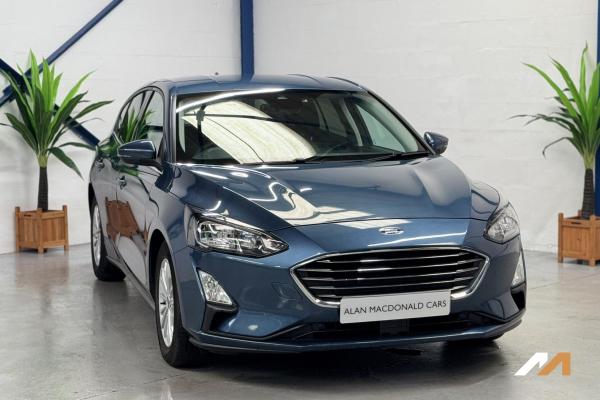 Ford Focus 1.0T EcoBoost Titanium Hatchback 5dr Petrol Manual Euro 6 (s/s) (125 ps)