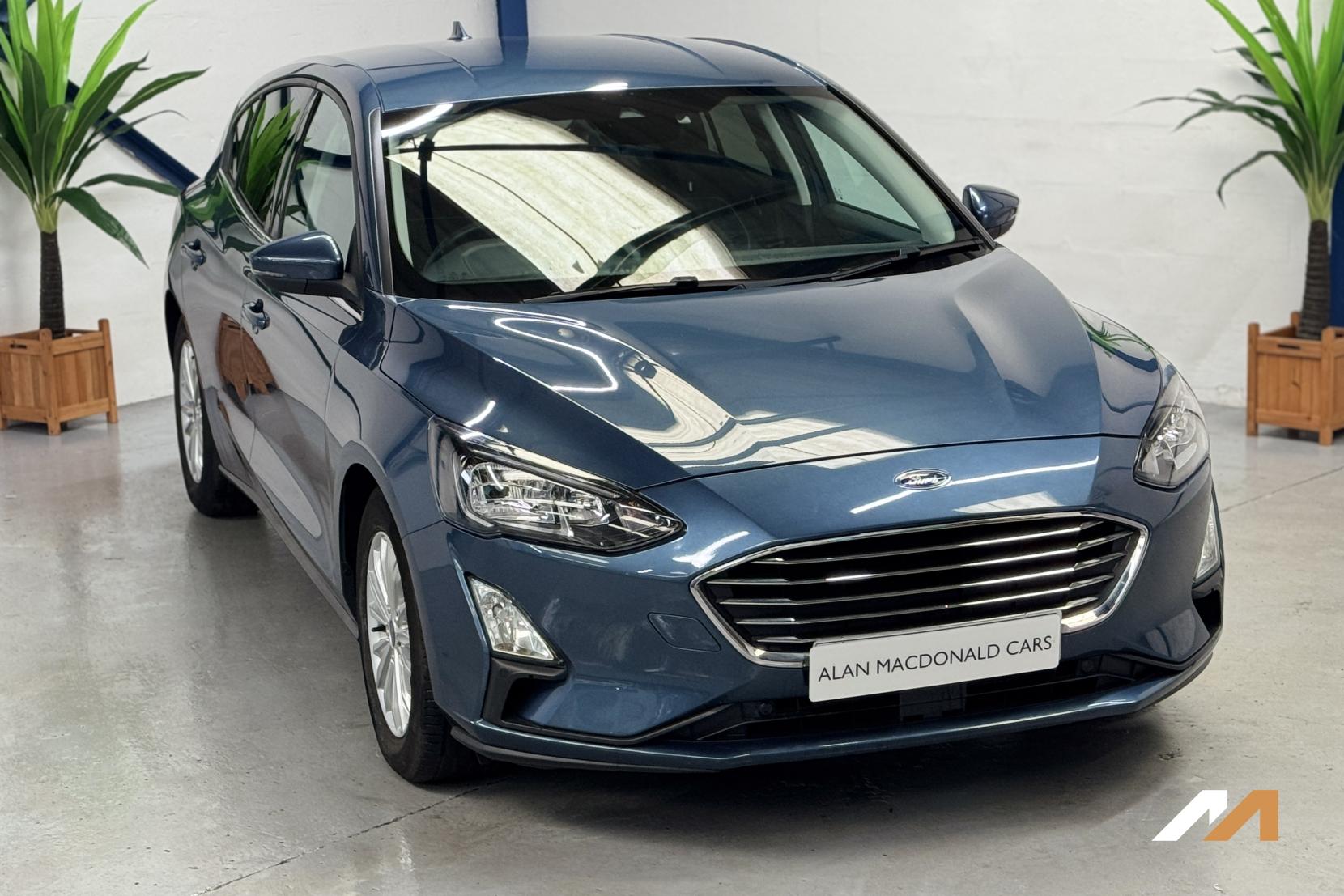Ford Focus 1.0T EcoBoost Titanium Hatchback 5dr Petrol Manual Euro 6 (s/s) (125 ps)