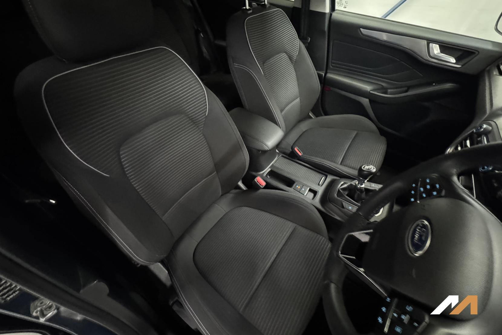 Ford Focus 1.0T EcoBoost Titanium Hatchback 5dr Petrol Manual Euro 6 (s/s) (125 ps)
