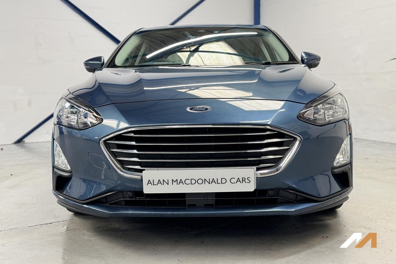 Ford Focus 1.0T EcoBoost Titanium Hatchback 5dr Petrol Manual Euro 6 (s/s) (125 ps)
