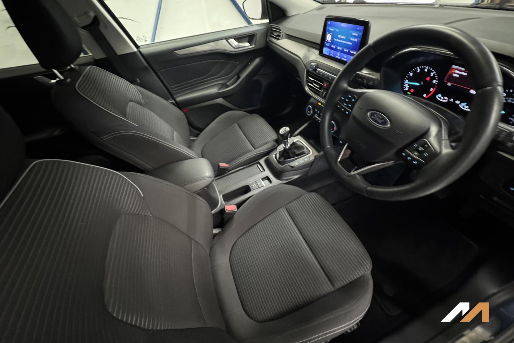 Ford Focus 1.0T EcoBoost Titanium Hatchback 5dr Petrol Manual Euro 6 (s/s) (125 ps)