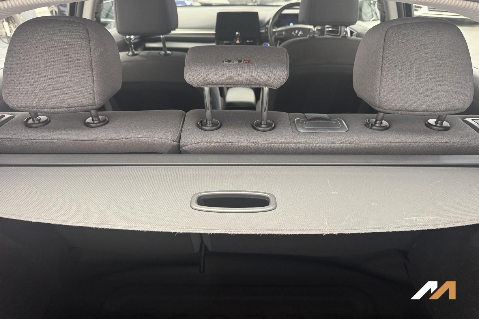 Hyundai IONIQ 1.6 h-GDi Premium Hatchback 5dr Petrol Hybrid DCT Euro 6 (s/s) (141 ps)