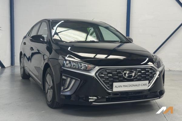 Hyundai IONIQ 1.6 h-GDi Premium Hatchback 5dr Petrol Hybrid DCT Euro 6 (s/s) (141 ps)