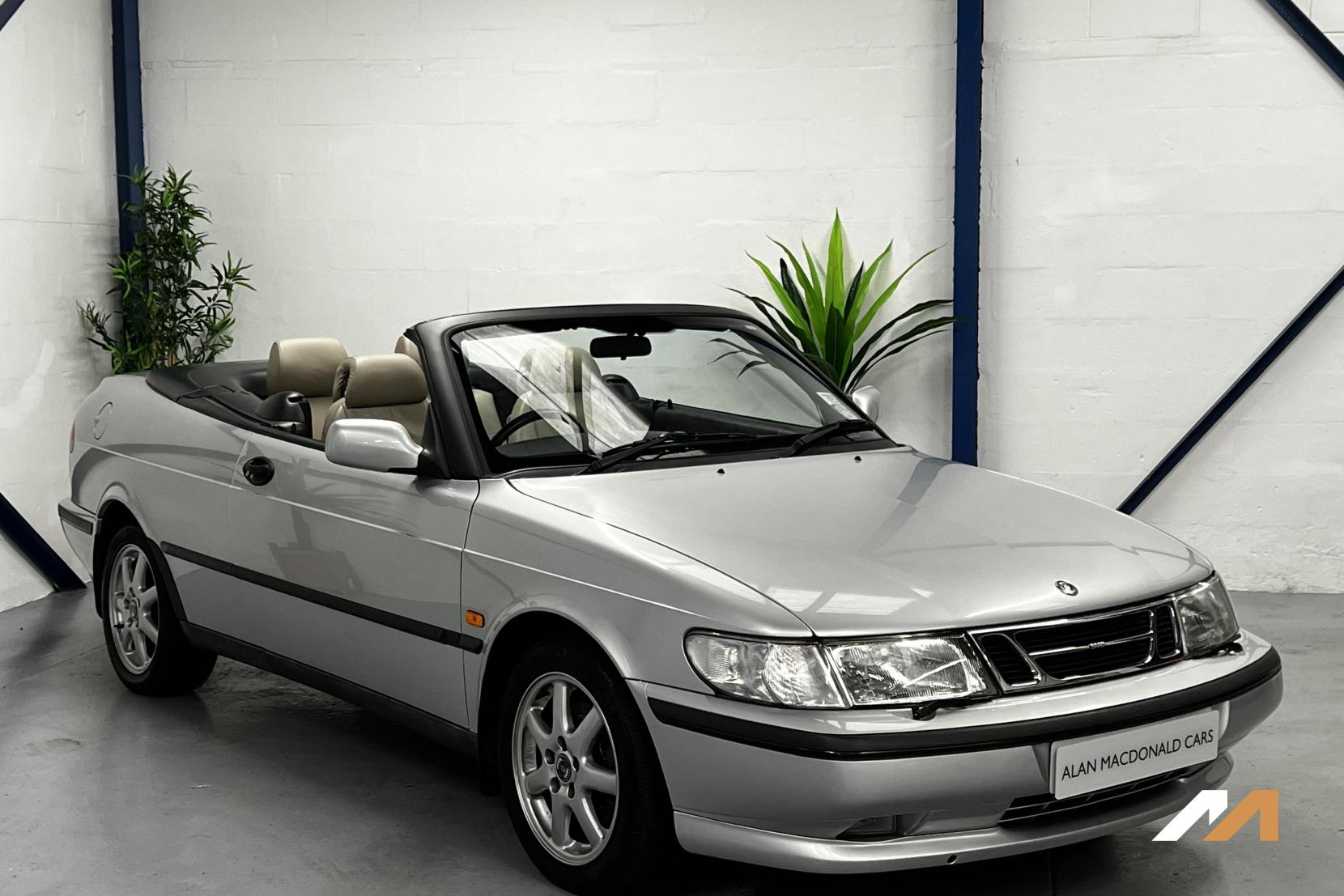 Saab 900 2.0 SE Convertible (1994 - 1998)