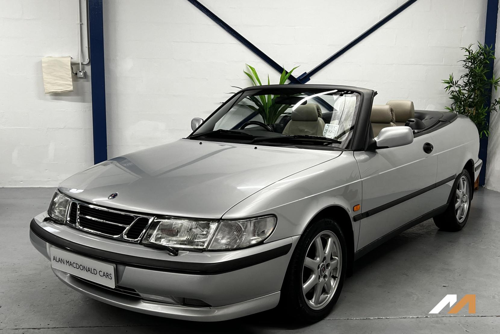 Saab 900 2.0 SE Convertible (1994 - 1998)