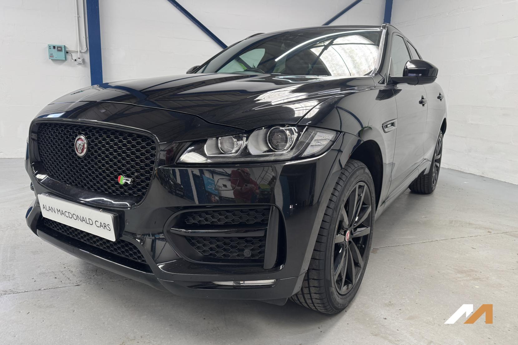 Jaguar F-PACE 2.0 D180 R-Sport SUV 5dr Diesel Auto AWD Euro 6 (s/s) (180 ps)