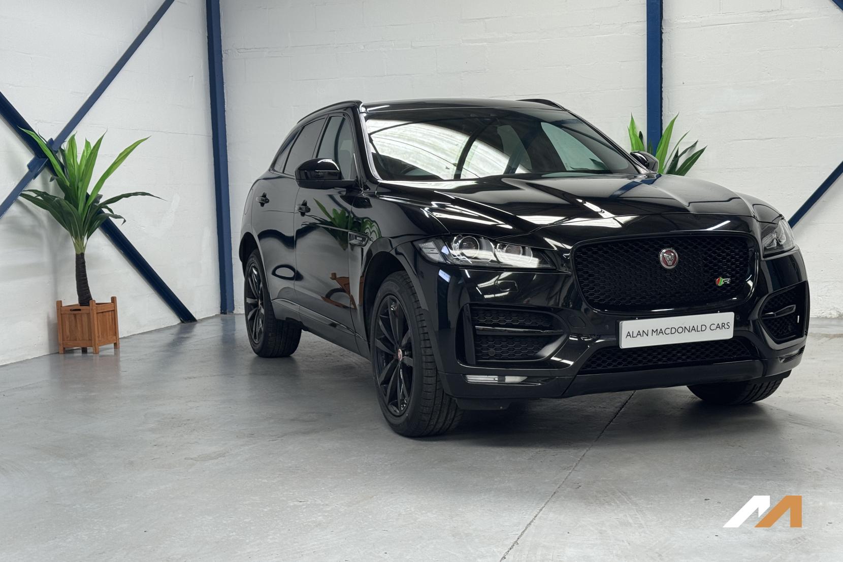 Jaguar F-PACE 2.0 D180 R-Sport SUV 5dr Diesel Auto AWD Euro 6 (s/s) (180 ps)