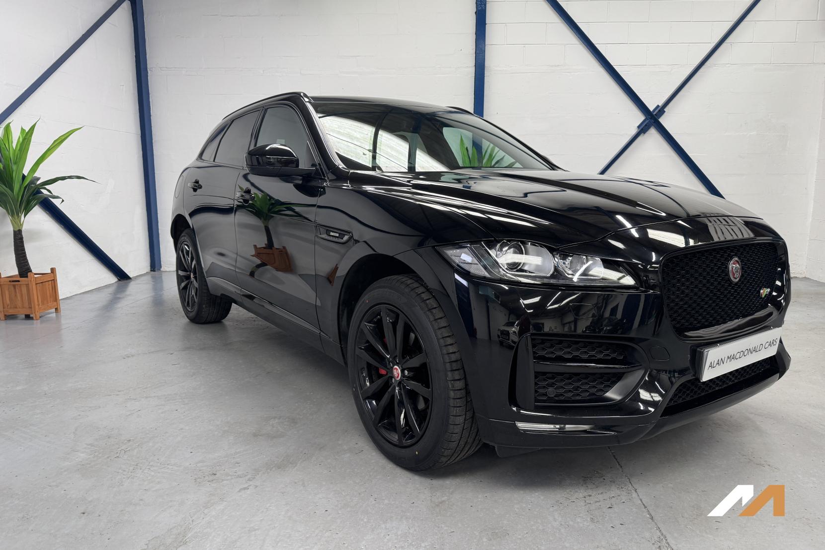 Jaguar F-PACE 2.0 D180 R-Sport SUV 5dr Diesel Auto AWD Euro 6 (s/s) (180 ps)