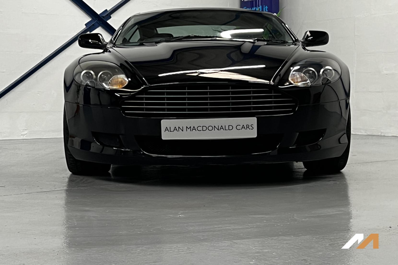 Aston Martin DB9 5.9 Coupe 2dr Petrol Seq (394 g/km, 450 bhp)