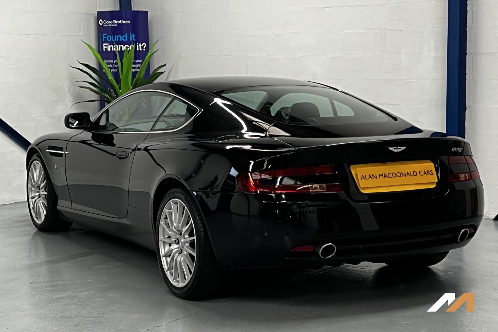 Aston Martin DB9 5.9 Coupe 2dr Petrol Seq (394 g/km, 450 bhp)