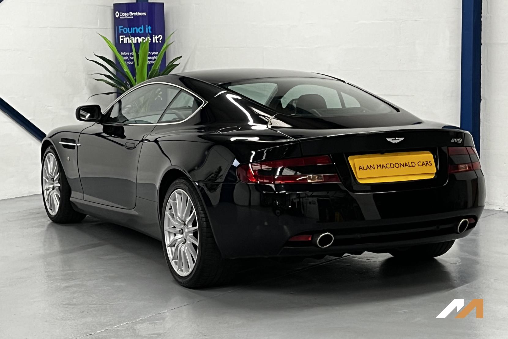 Aston Martin DB9 5.9 Coupe 2dr Petrol Seq (394 g/km, 450 bhp)