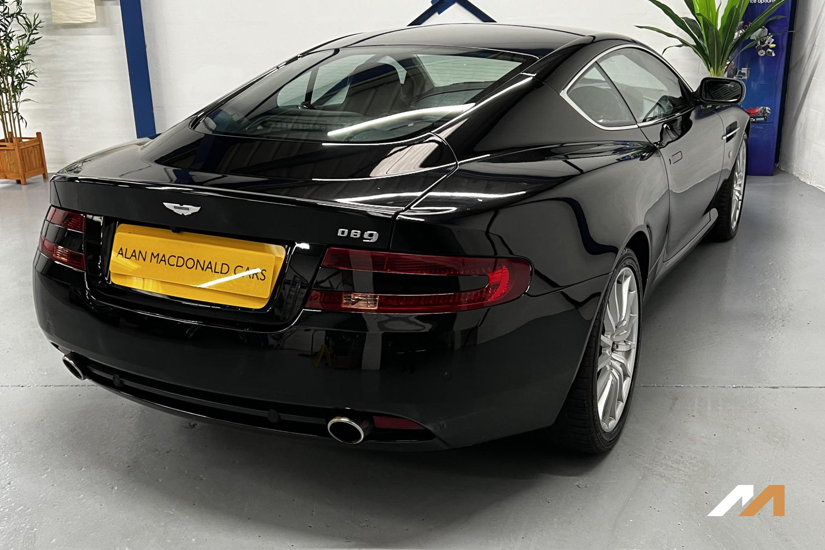 Aston Martin DB9 5.9 Coupe 2dr Petrol Seq (394 g/km, 450 bhp)