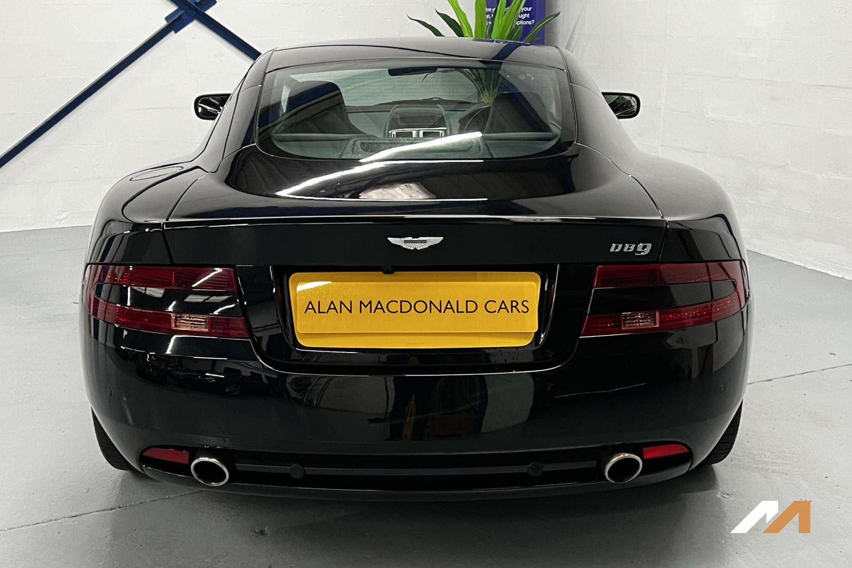 Aston Martin DB9 5.9 Coupe 2dr Petrol Seq (394 g/km, 450 bhp)