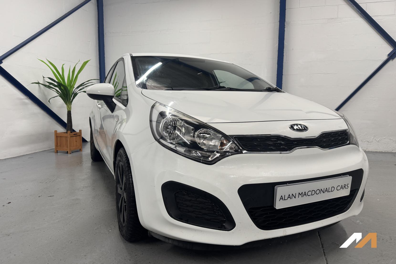 Kia Rio 1.1 CRDi EcoDynamics VR7 Hatchback 5dr Diesel Manual Euro 5 (s/s) (74 bhp)