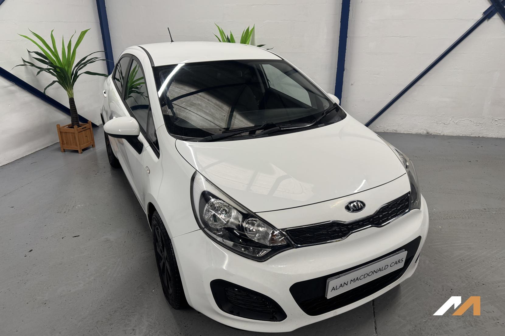 Kia Rio 1.1 CRDi EcoDynamics VR7 Hatchback 5dr Diesel Manual Euro 5 (s/s) (74 bhp)