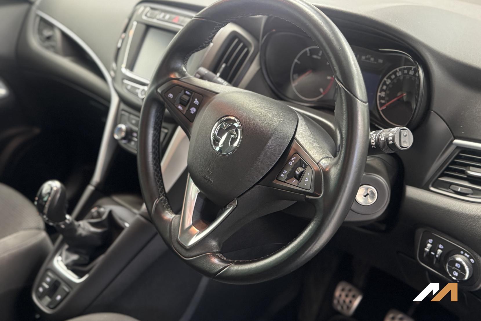 Vauxhall Zafira Tourer 1.6 CDTi ecoFLEX SRi MPV 5dr Diesel Manual Euro 6 (s/s) (134 ps)