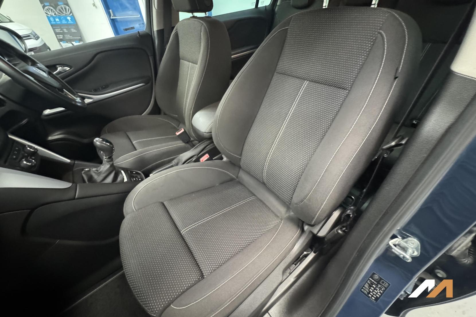 Vauxhall Zafira Tourer 1.6 CDTi ecoFLEX SRi MPV 5dr Diesel Manual Euro 6 (s/s) (134 ps)