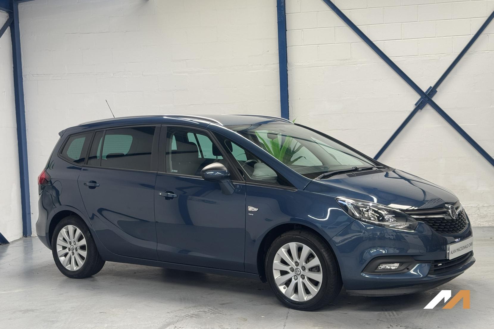 Vauxhall Zafira Tourer 1.6 CDTi ecoFLEX SRi MPV 5dr Diesel Manual Euro 6 (s/s) (134 ps)