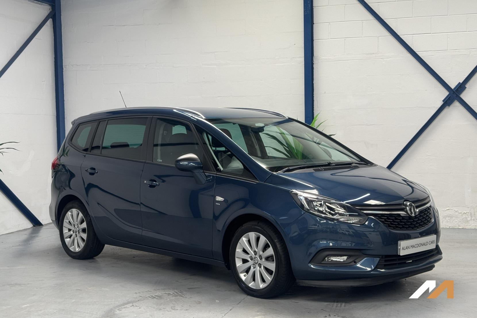 Vauxhall Zafira Tourer 1.6 CDTi ecoFLEX SRi MPV 5dr Diesel Manual Euro 6 (s/s) (134 ps)