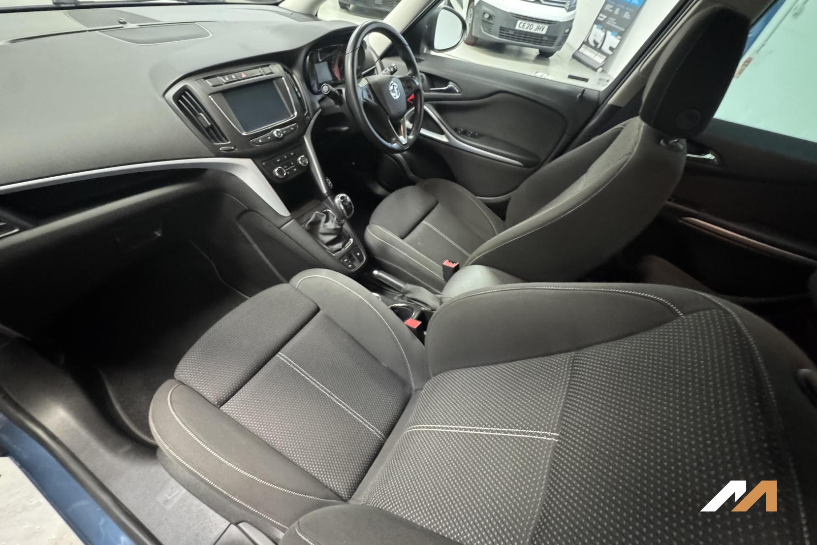 Vauxhall Zafira Tourer 1.6 CDTi ecoFLEX SRi MPV 5dr Diesel Manual Euro 6 (s/s) (134 ps)