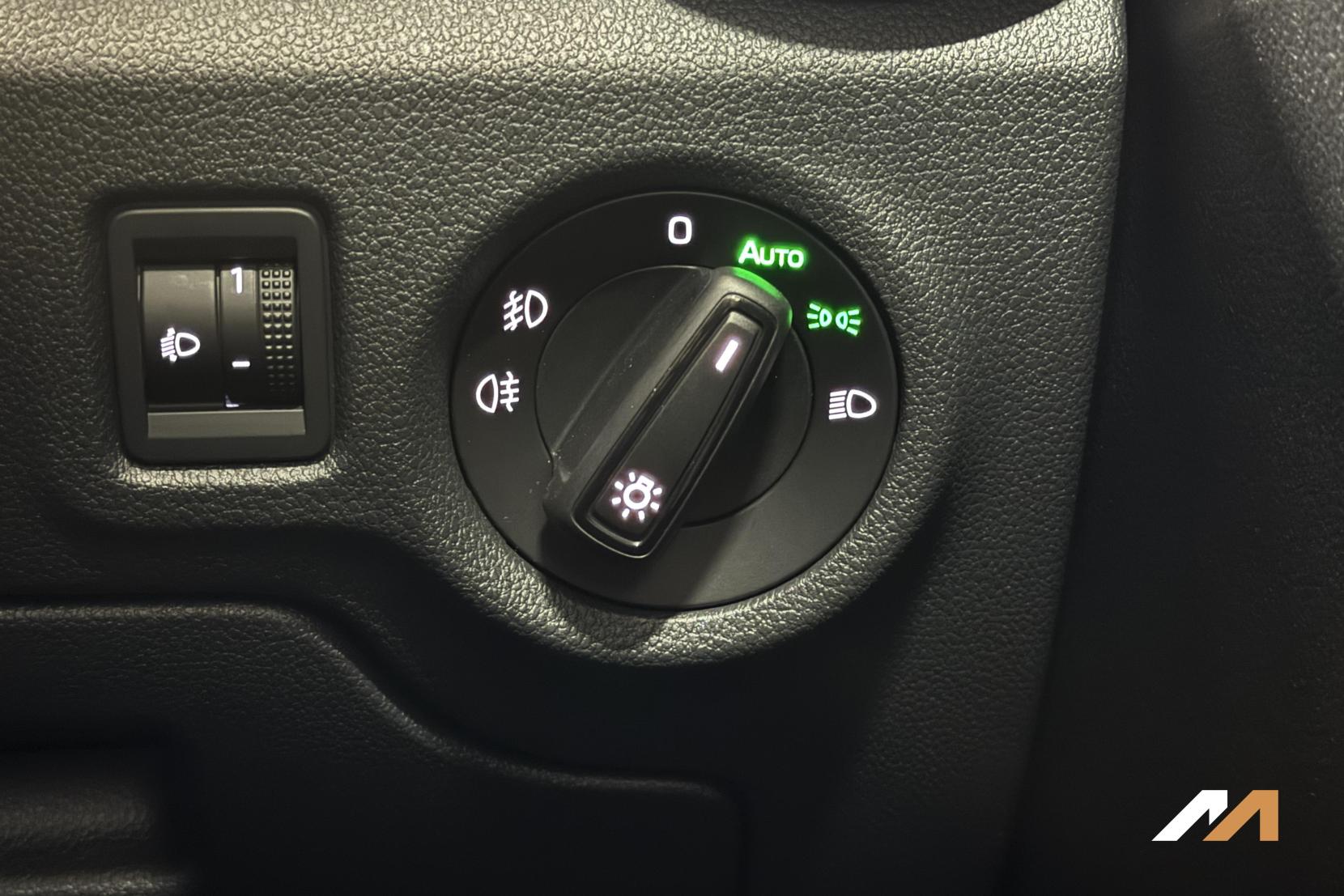 Skoda Fabia 1.0 TSI Colour Edition Hatchback 5dr Petrol DSG Euro 6 (s/s) (110 ps)