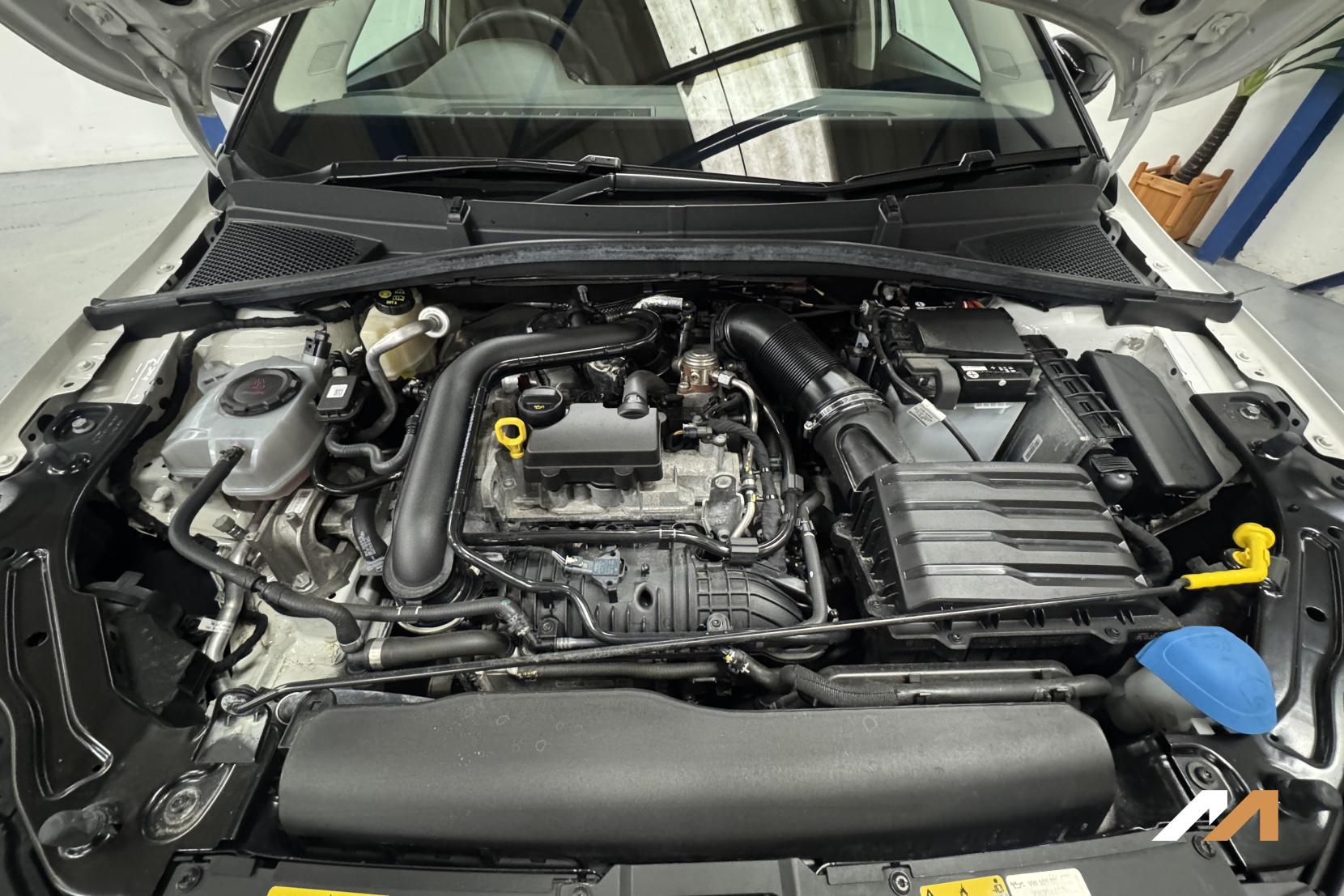 Skoda Fabia 1.0 TSI Colour Edition Hatchback 5dr Petrol DSG Euro 6 (s/s) (110 ps)