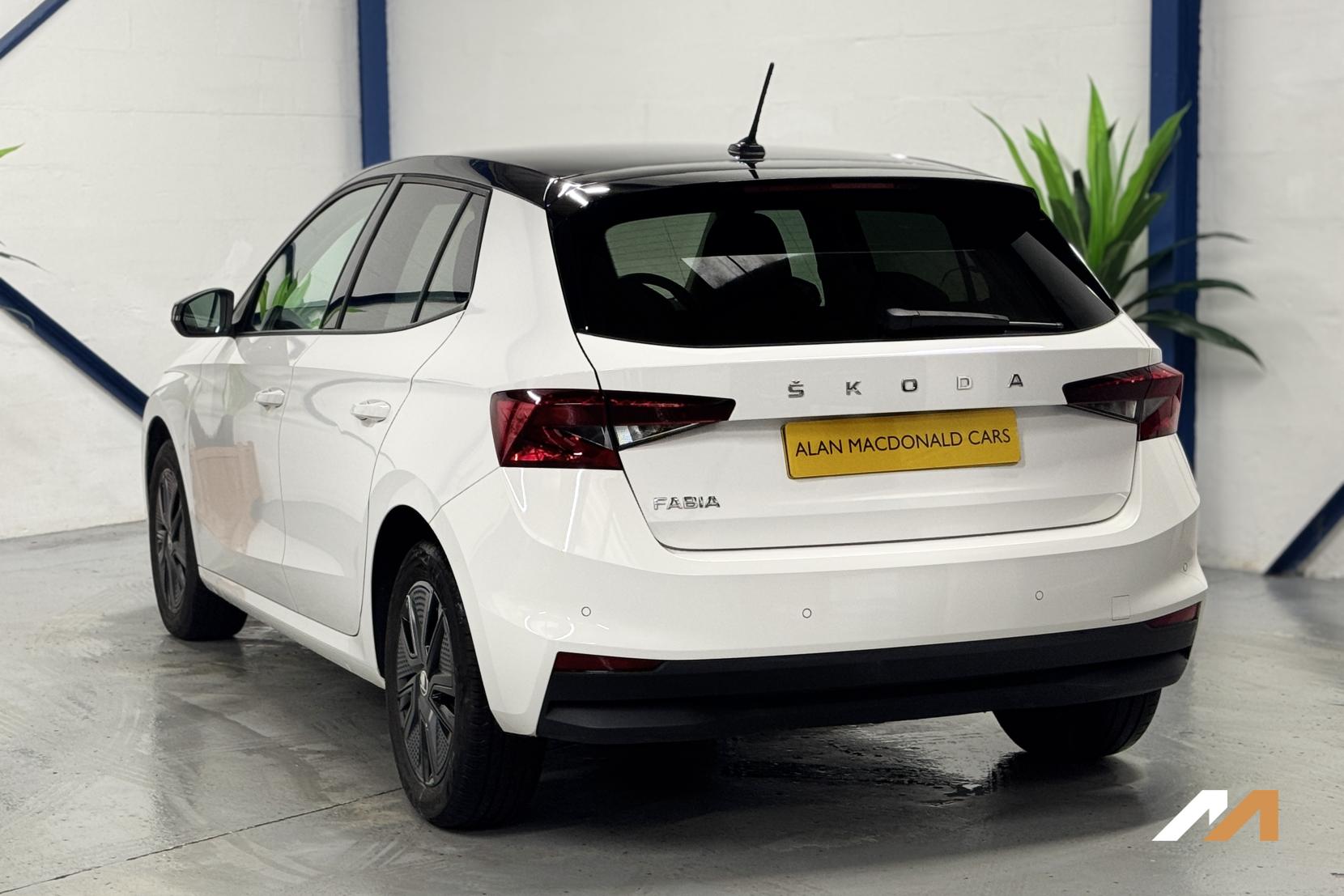 Skoda Fabia 1.0 TSI Colour Edition Hatchback 5dr Petrol DSG Euro 6 (s/s) (110 ps)