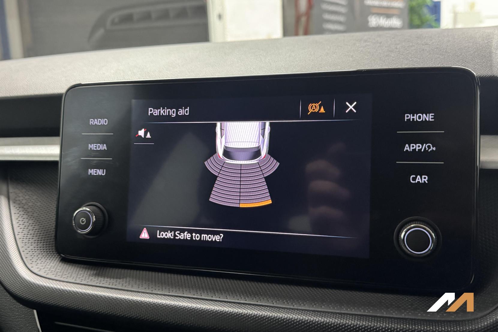 Skoda Fabia 1.0 TSI Colour Edition Hatchback 5dr Petrol DSG Euro 6 (s/s) (110 ps)