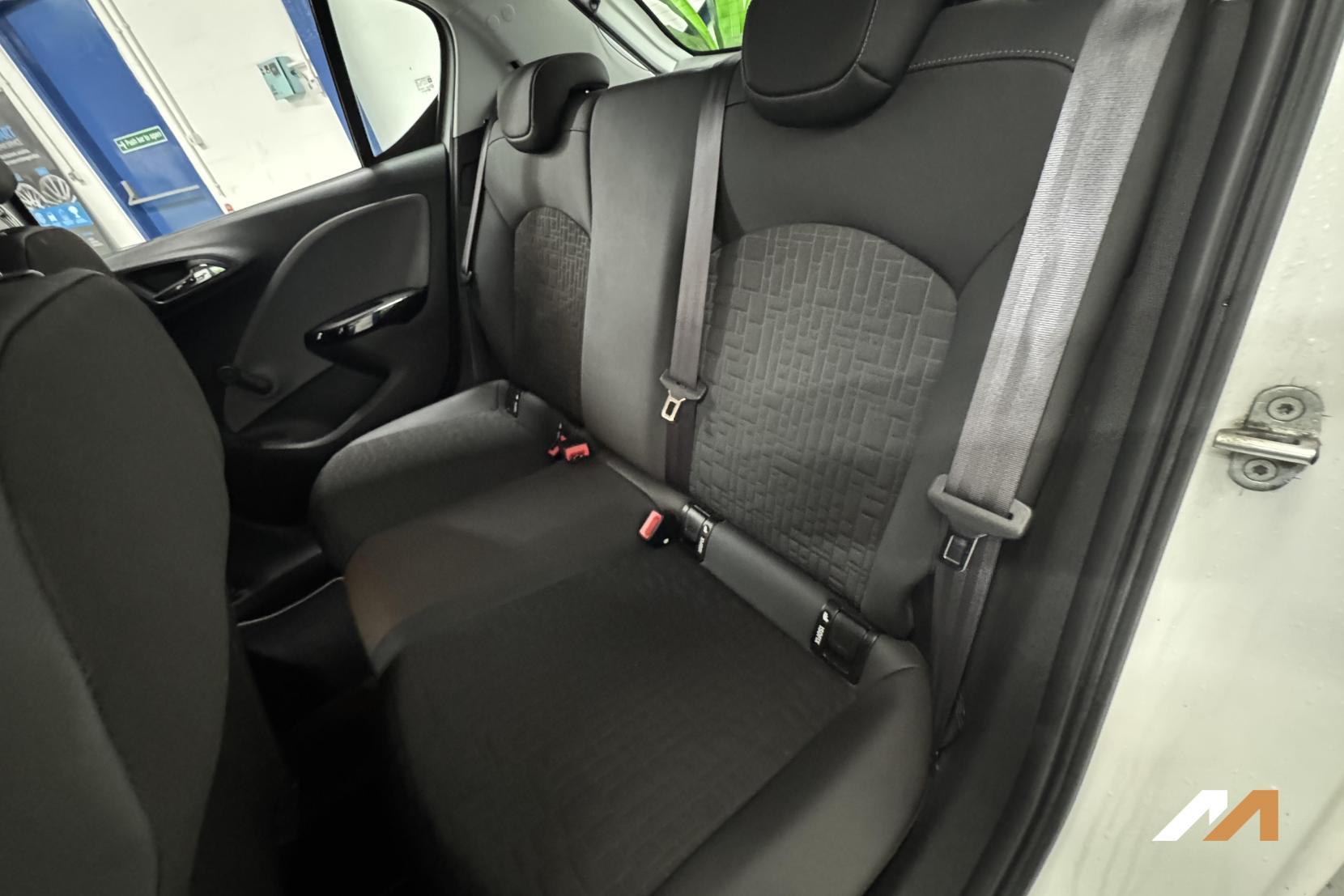 Vauxhall Corsa 1.4i ecoTEC SE Nav Hatchback 5dr Petrol Manual Euro 6 (90 ps)